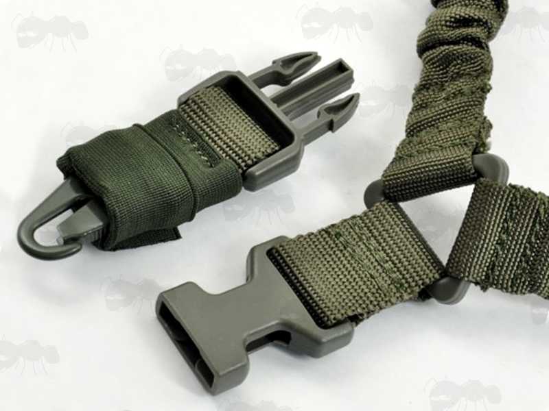 Close-Up View of The Removable QD Buckle End Clip Fitting on The Single Point QR One Point Bungee Sling in Green