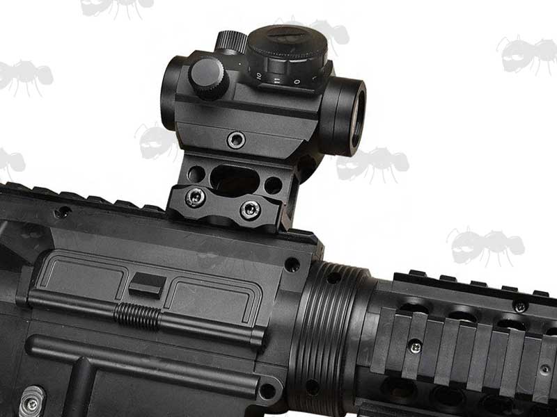 Brightness Settings On The AnTac Red Dot Sight with Rubber Bikini Style Lens Covers, With High Weaver / Picatinny Riser Rail