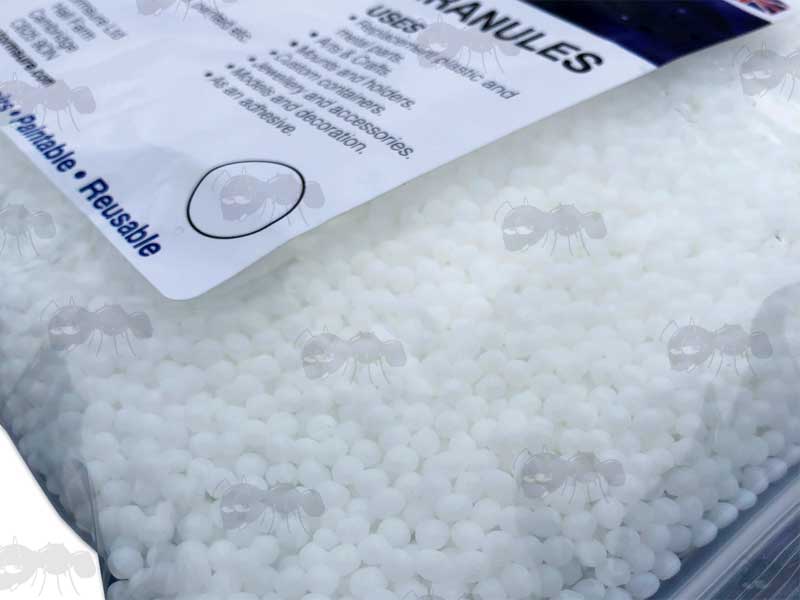 Polymorph Hand Mouldable Strong Plastic in Clear Bag