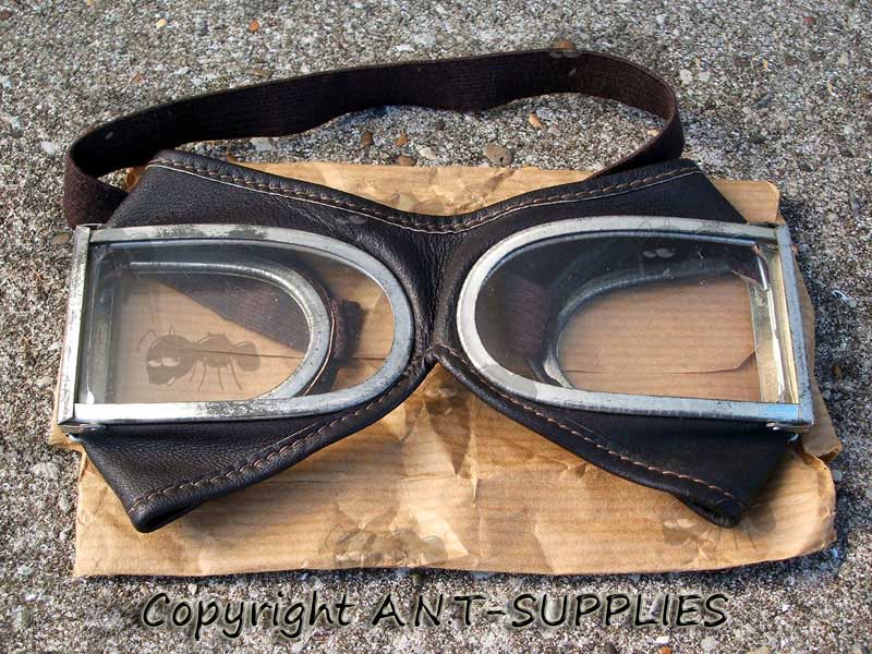 Clear Lens Chinese Folding Flying Goggles with Brown Envelope
