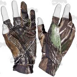 Hands in Camouflage Hunting Gloves with Fingerless Thumb, Index and Middle Finger Design