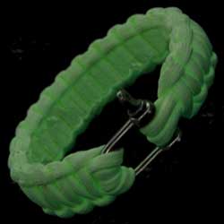 Glow in the Dark Paracord Bracelet with Metal Shackle Buckle