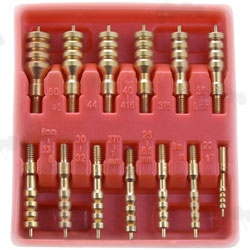 Set of 13 Brass Spear Point USA Thread Pistol / Rifle Barrel Cleaning Jags in Red Storage Tray