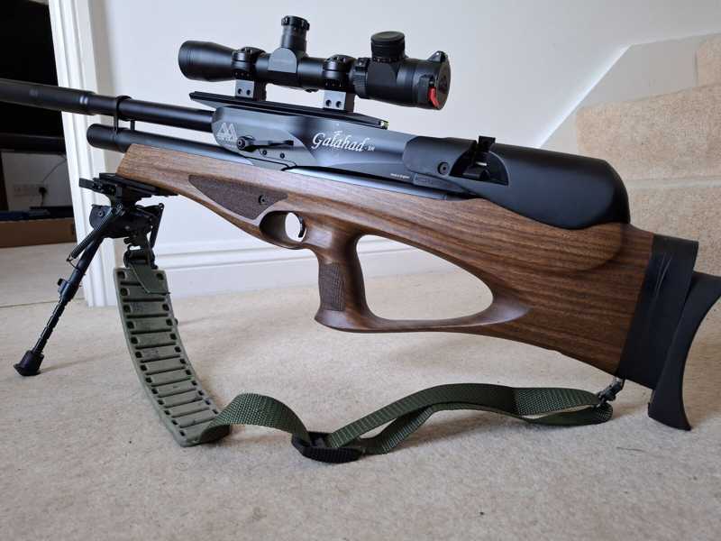 Quake Green Claw Rifle Sling, Shown Fitted to a Air Arms Galahad Airgun