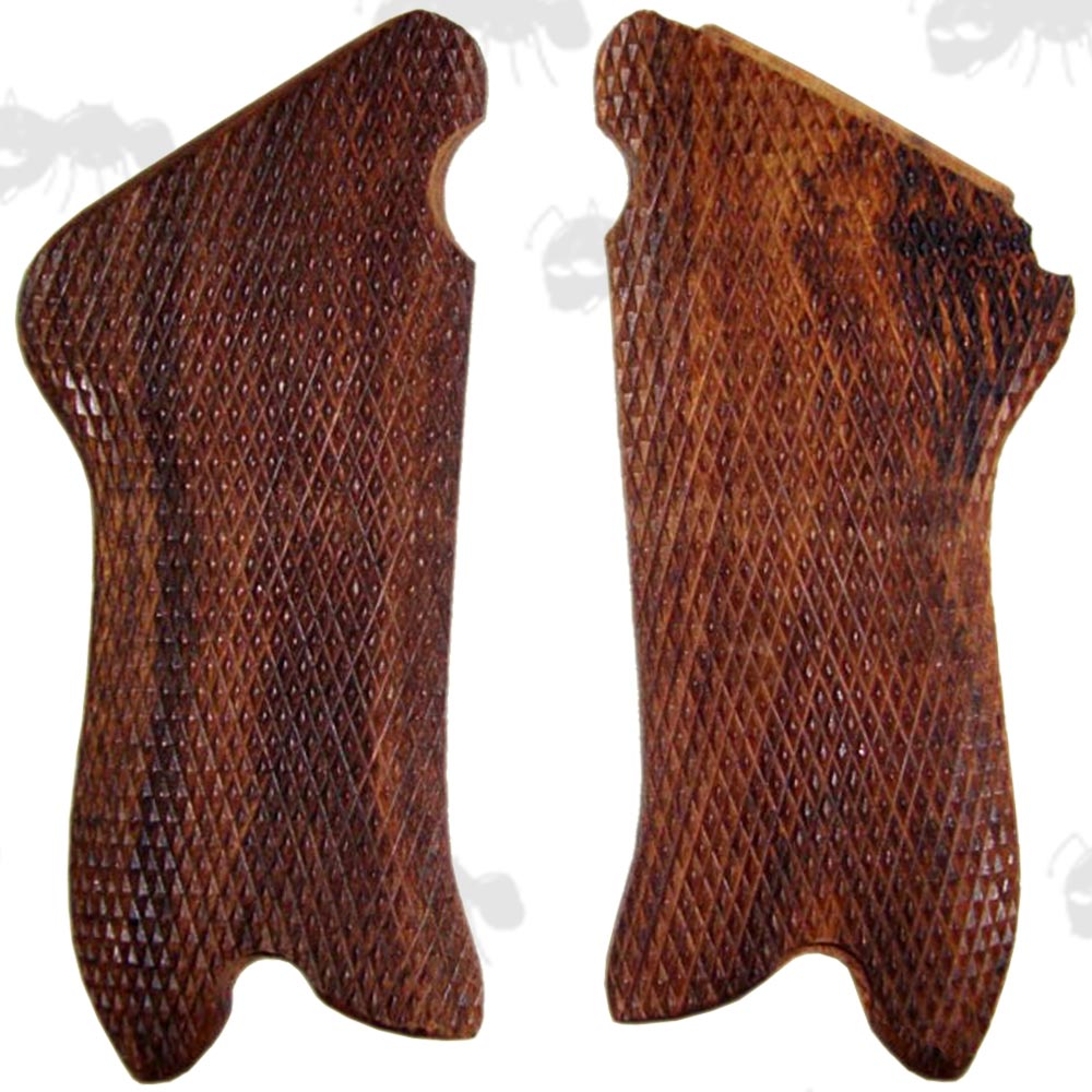 Pair of Wooden Luger P08 Pistol Grips with Detailed Fully Chequered Pattern