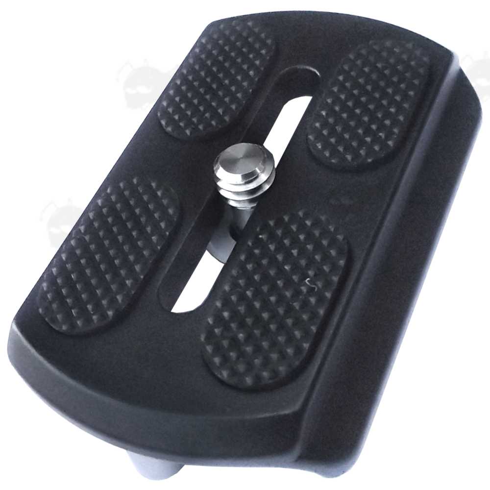 1/4-20 Thread Camera Base Plate Adapter for ARCA Swiss Mounting Rails