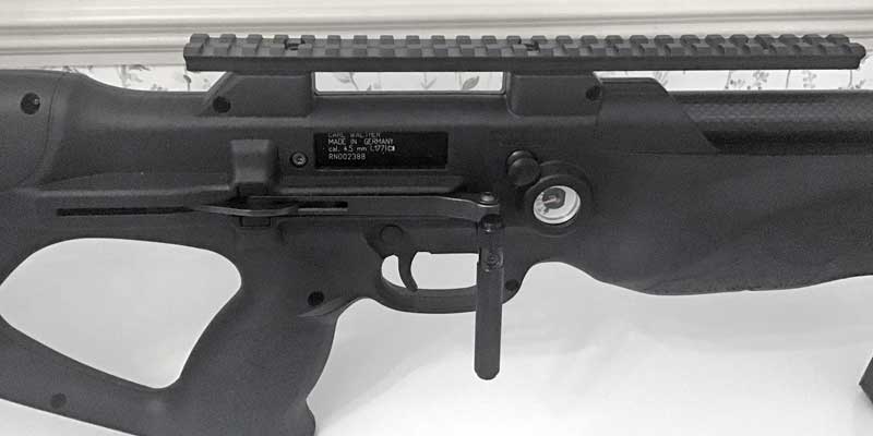 Flat Base Extra Long Length 20mm Wide Weaver / Picatinny DIY Sight Rail Shown Fitted to a Walther Reign Air Rifle SIde Profile