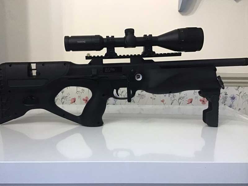 Flat Base Extra Long Length 20mm Wide Weaver / Picatinny DIY Sight Rail Shown Fitted to a Walther Reign Air Rifle