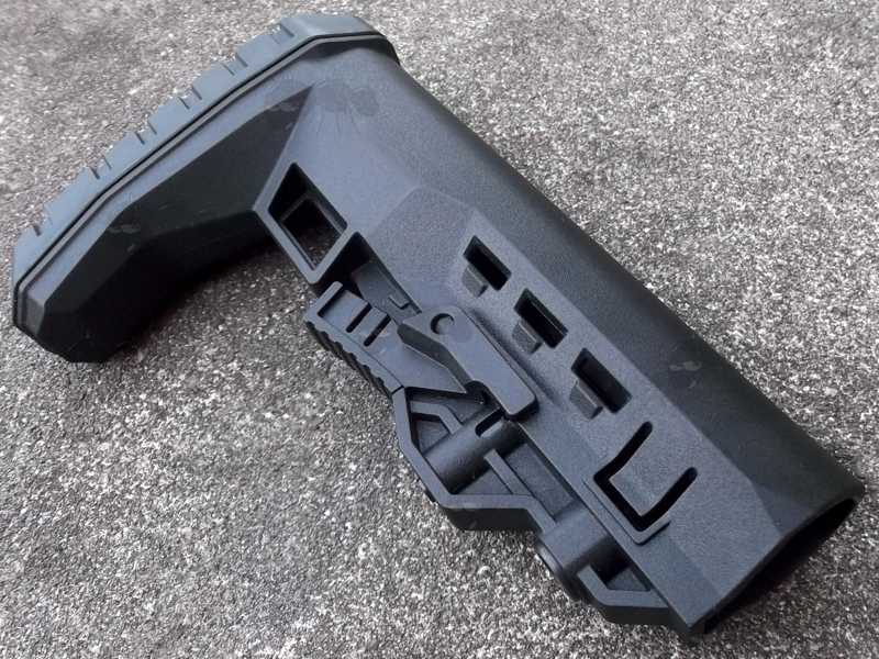 Black Polymer Collapsible Tactical Rifle Buttstock