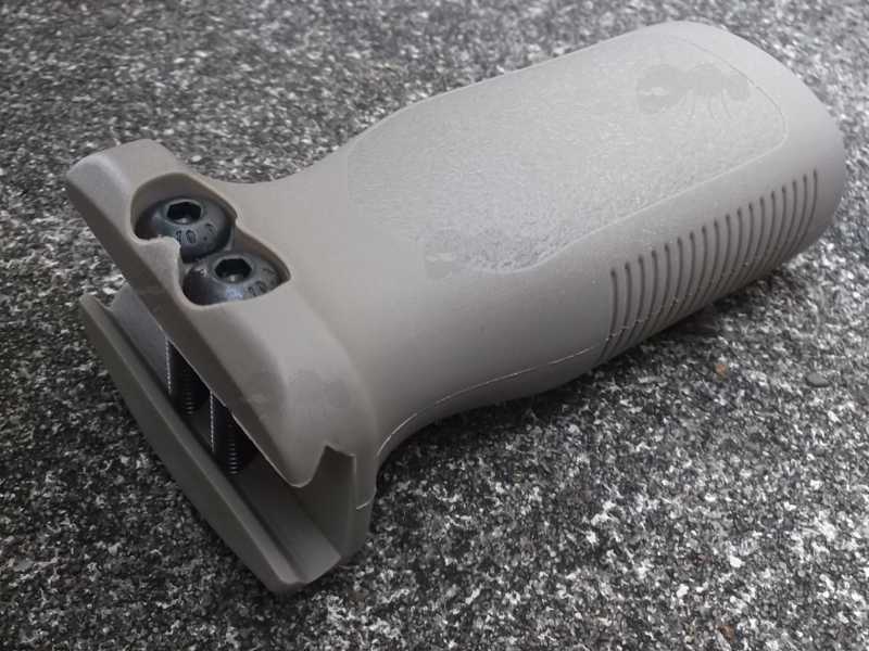 Rail Fitting Head View of The Tac Rifle Tan Polymer Vertical Grip for Picatinny Rifle Handguards