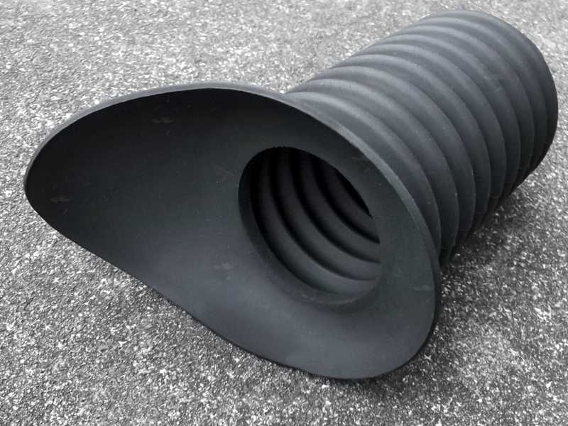 Eyecup View of The Wide Fitting Concertina Pigs Ear Scope Eyepiece