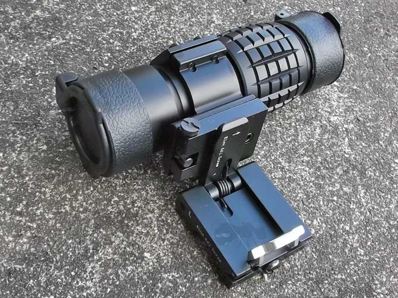 Flip To The Side Weaver / Picatinny Rail Fitting Airsoft Sight Magnifier with x3 Magnification